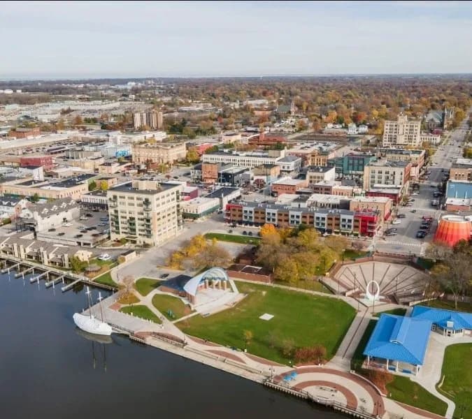 Bay city Town Bay city Town